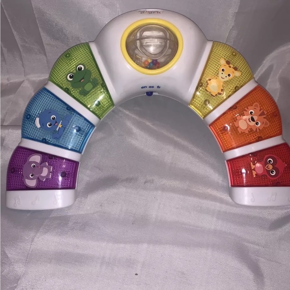 BABY EINSTEIN MUSICAL TOY TEACHES COLORS, ANIMAL SOUNDS & COUNTING - Picture 2 of 9
